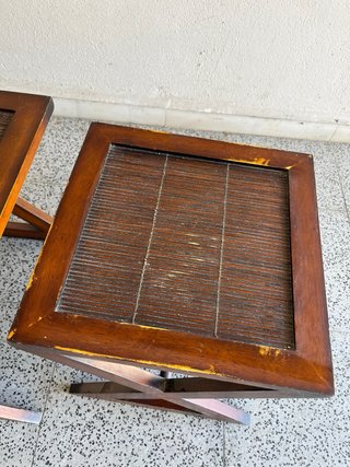 Mesitas auxiliares de madera y bambú