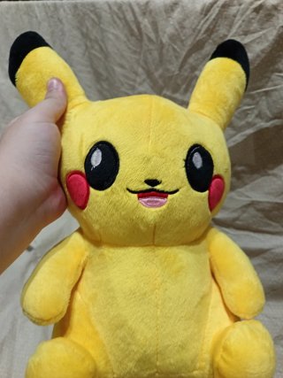 Peluche Pikachu