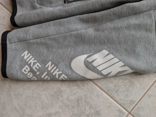 Sudadera Nike Tech Fleece Gris