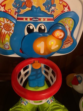 Canasta Baloncesto Infantil Elefante (costo 43€)