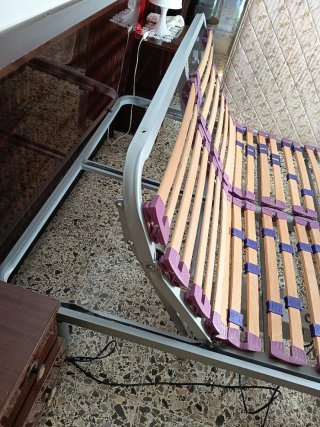 Cama articulada matrimonio madera y metal