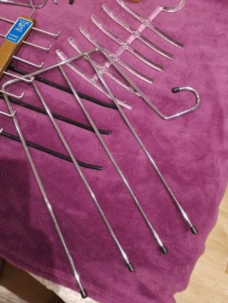 Lote Perchas Variadas Metal Madera Plástico