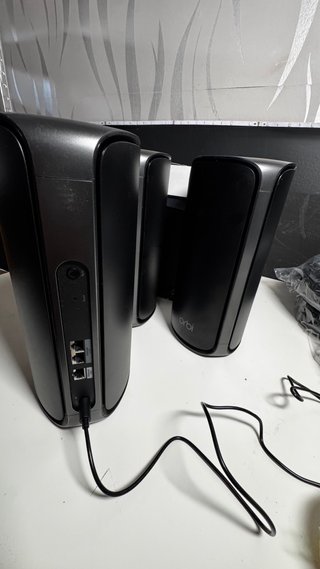 Router internet Mesh WiFi 7 Orbi 970