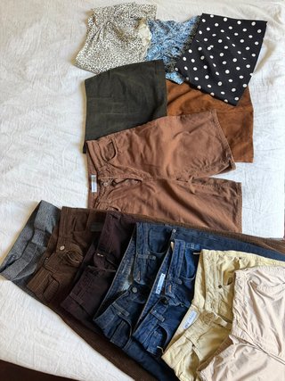 Lote 13 Pantalones y Faldas Talla 36