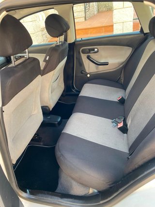 SEAT Cordoba 2003