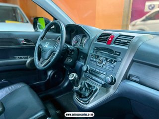 Honda CR-V CON MUY POCOS KMS