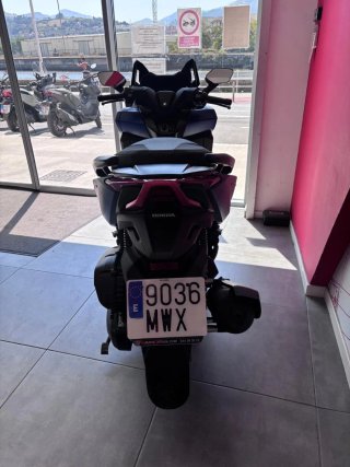 Honda Forza 125 Maxi Scooter Azul/Negro