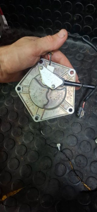 Bomba Gasolina Kawasaki KXF 450 24
