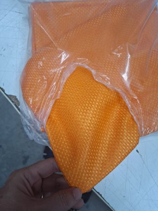 20 Petos Naranja 62x68 cm (L)
