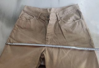 Pantalón beige