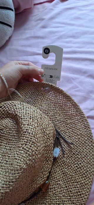 Gorro de playa de rafia
