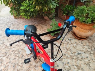 Bicicleta Paw Patrol Roja