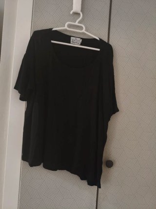 Camiseta negra mujer talla única