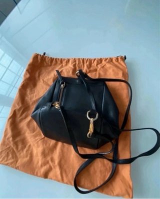 Mochila Acosta Negra