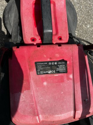 Cortacésped eléctrico 1200W con cable alargador