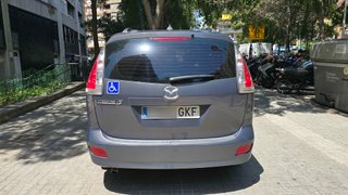 Mazda 5  7 PLAZAS
