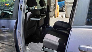 Mazda 5  7 PLAZAS