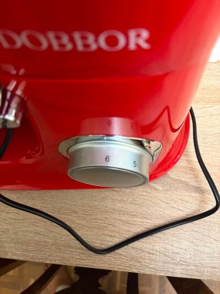 Batidora amasadora DOBBOR 9,5 L