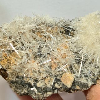 Yeso acicular cristales brillantes Mina S. Timoteo