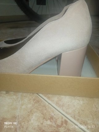 Zapato de invitada o boda