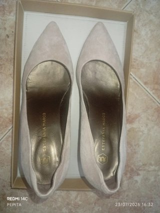 Zapato de invitada o boda
