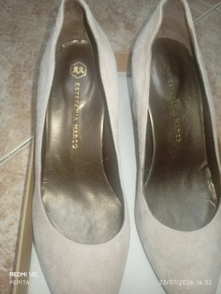 Zapato de invitada o boda
