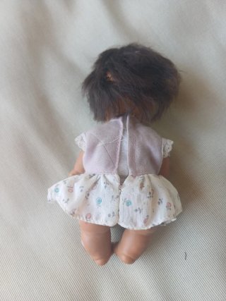 Barriguita Negra 80s Muñeca