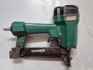 Grapadora Neumática Profesional OMER 90.40