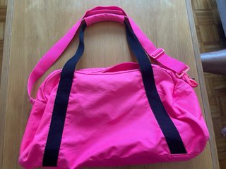 Bolso deportivo Nike rosa