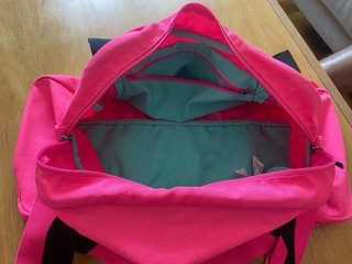Bolso deportivo Nike rosa