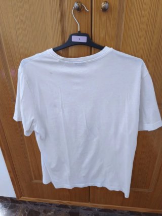 6 Camisetas se pueden vender en lote 30€ y ud 5€
