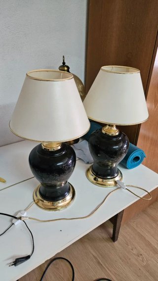 Lampade da tavolo antiche in ceramica e metallo