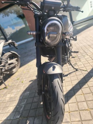 Benelli Leoncino 125cc 2023 Negra