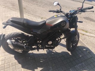 Benelli Leoncino 125cc 2023 Negra