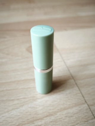 Barra de labios roja de clinique