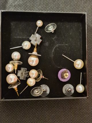 Lote bisutería + Caja Joyero Tous + Reloj