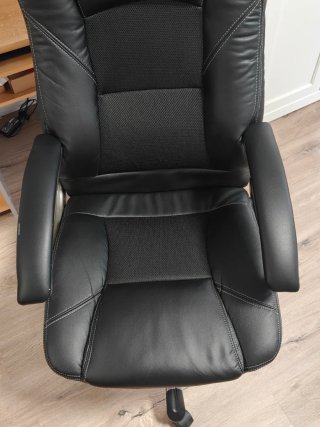 Silla de oficina Conforama negra