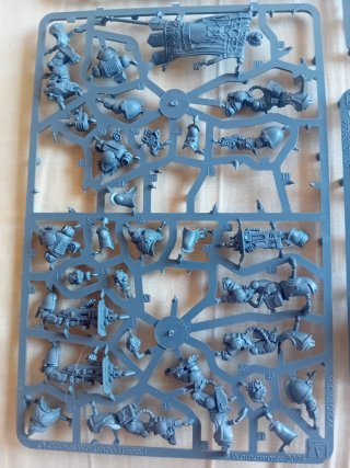 Warhammer 40k Erradicadores y Bibliotecario