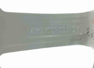 Audi 2923177 8v0601025dm llanta a3 sportback (8va,