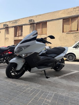 Yamaha TMAX 500 Maxi Scooter