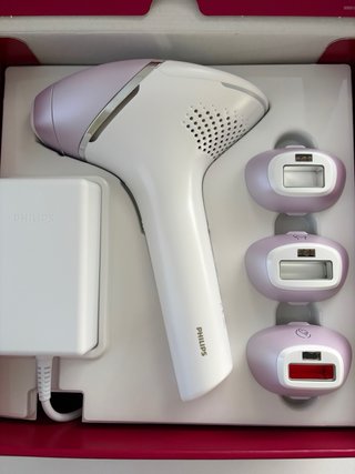 Depiladora IPL Philips Lumea 8000