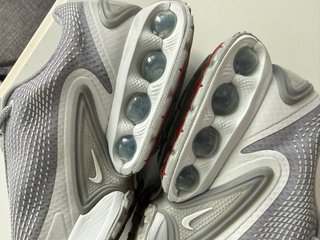 Nike Air Max DN Casi Nuevas