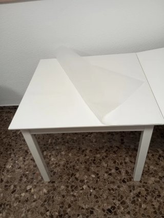Mesa blanca 90x90 extensible
