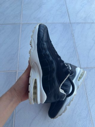 Nike Air Max 95 - 37.5
