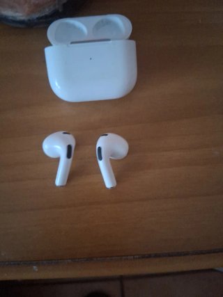 Airpods Apple Originales Blancos en Buen Estado,
