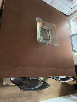 Mesa Comedor 1.40x1.40 + 4 Sillas Grises