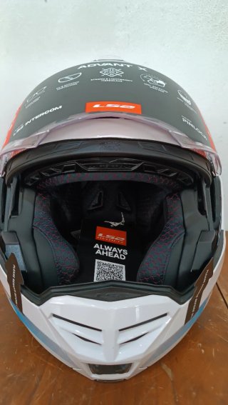 Casco LS2 Advant X Nova WHITE BLUE  - W33S8281