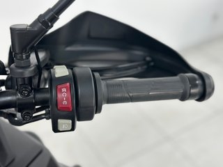 VOGE 900 DSX