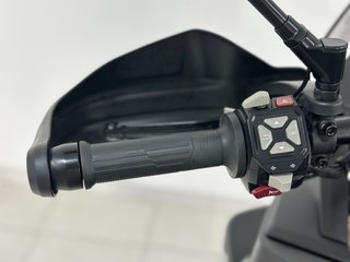 VOGE 900 DSX