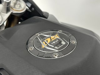 VOGE 900 DSX
